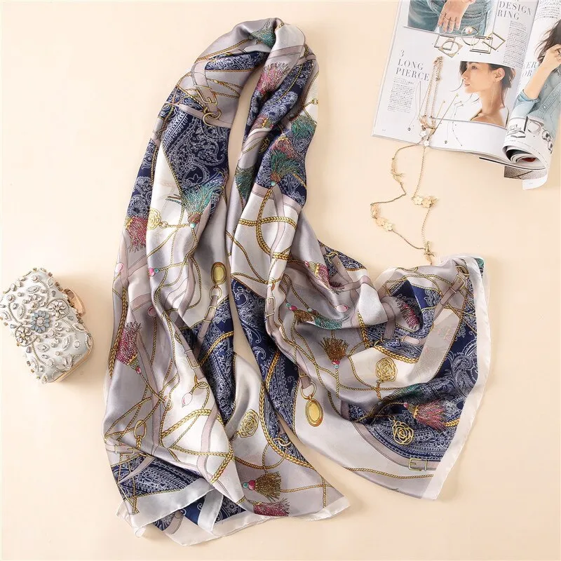 2020 Luxury Brand Spring Autumn New Fashion Scarf Women Printed Shawl Elegant Warming Soft silk scarves blanket poncho winter