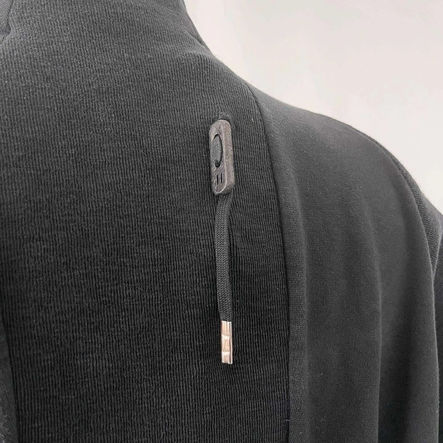 BORIS BIDJAN SABERI ZIPPER