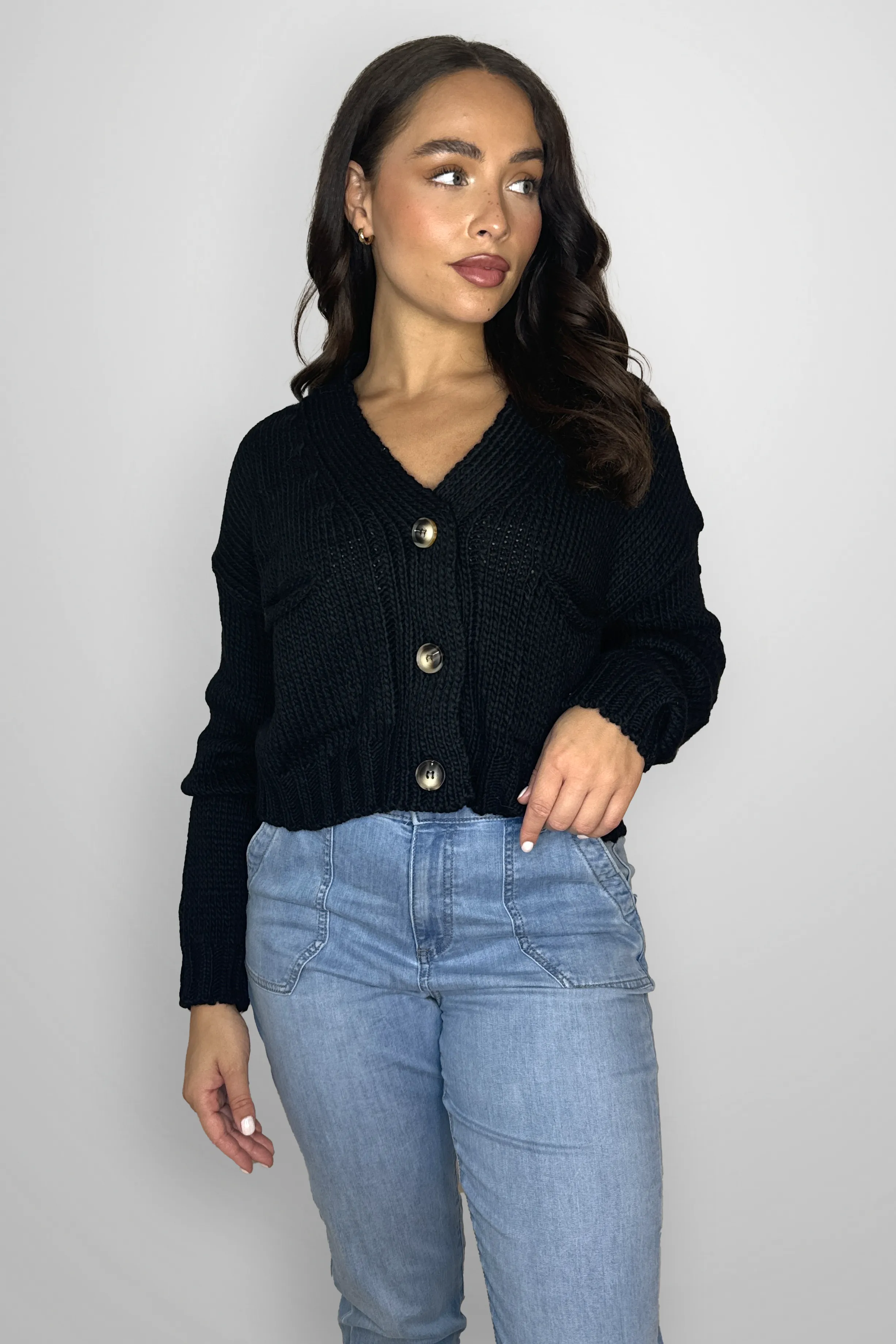 Chunky Knit V-Cut Slouchy Cardigan