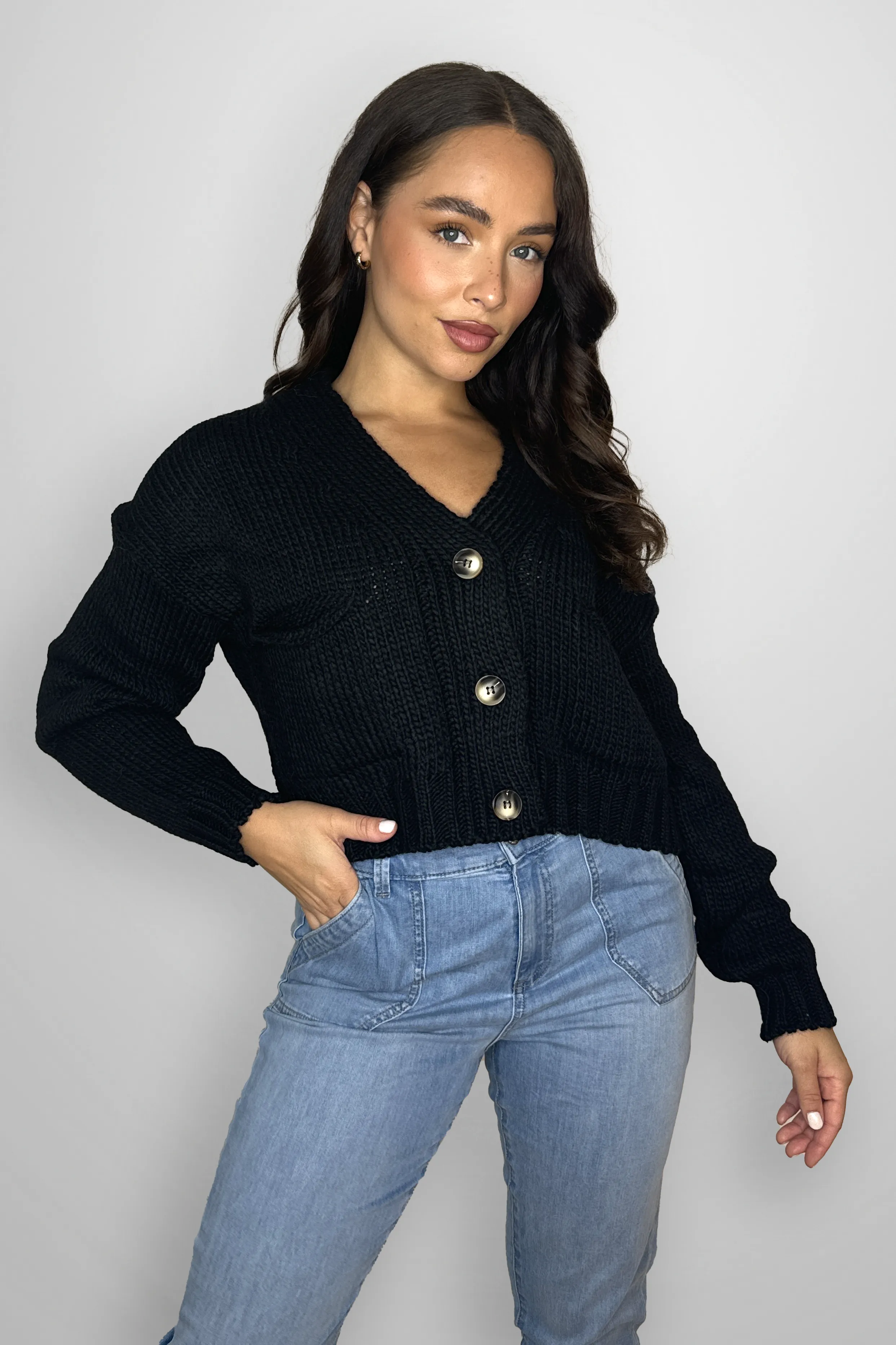 Chunky Knit V-Cut Slouchy Cardigan