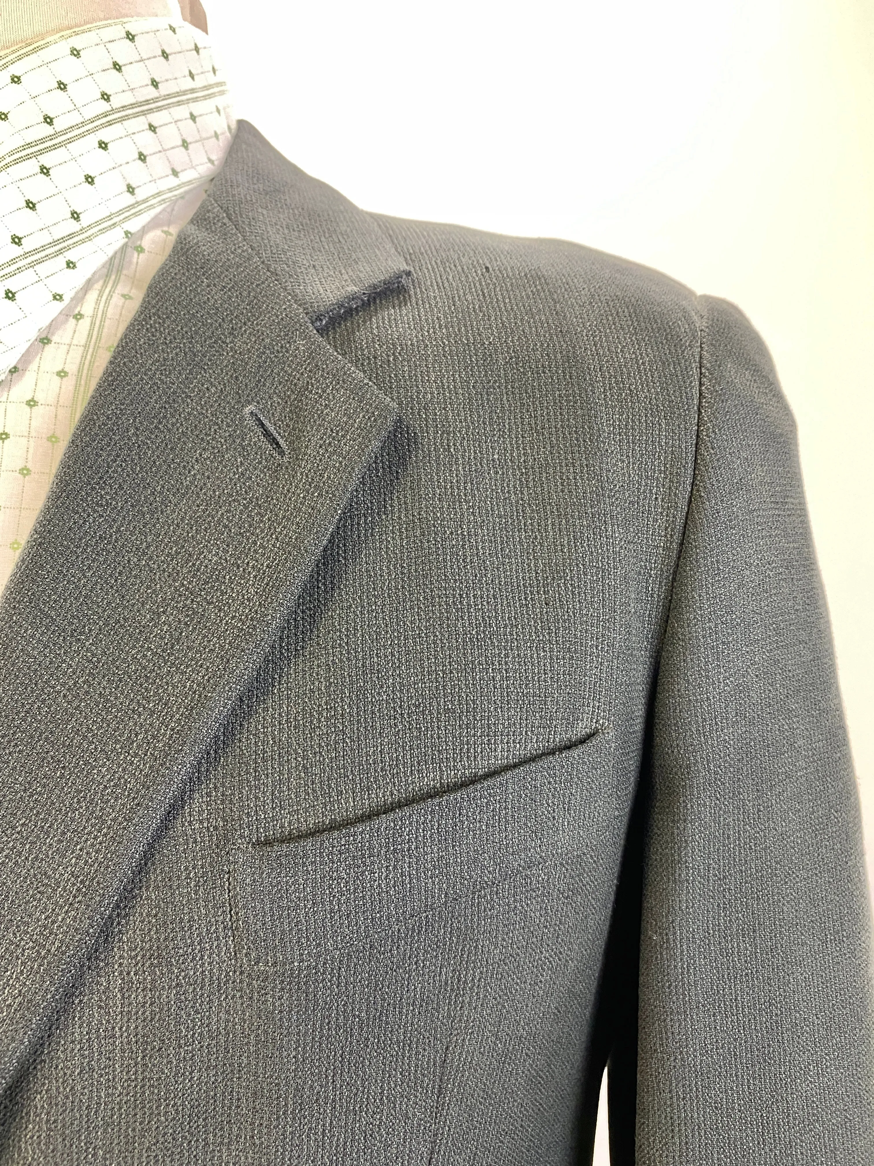 Early 1990s Vintage Dark Green Silk Men's Designer Blazer, C40R