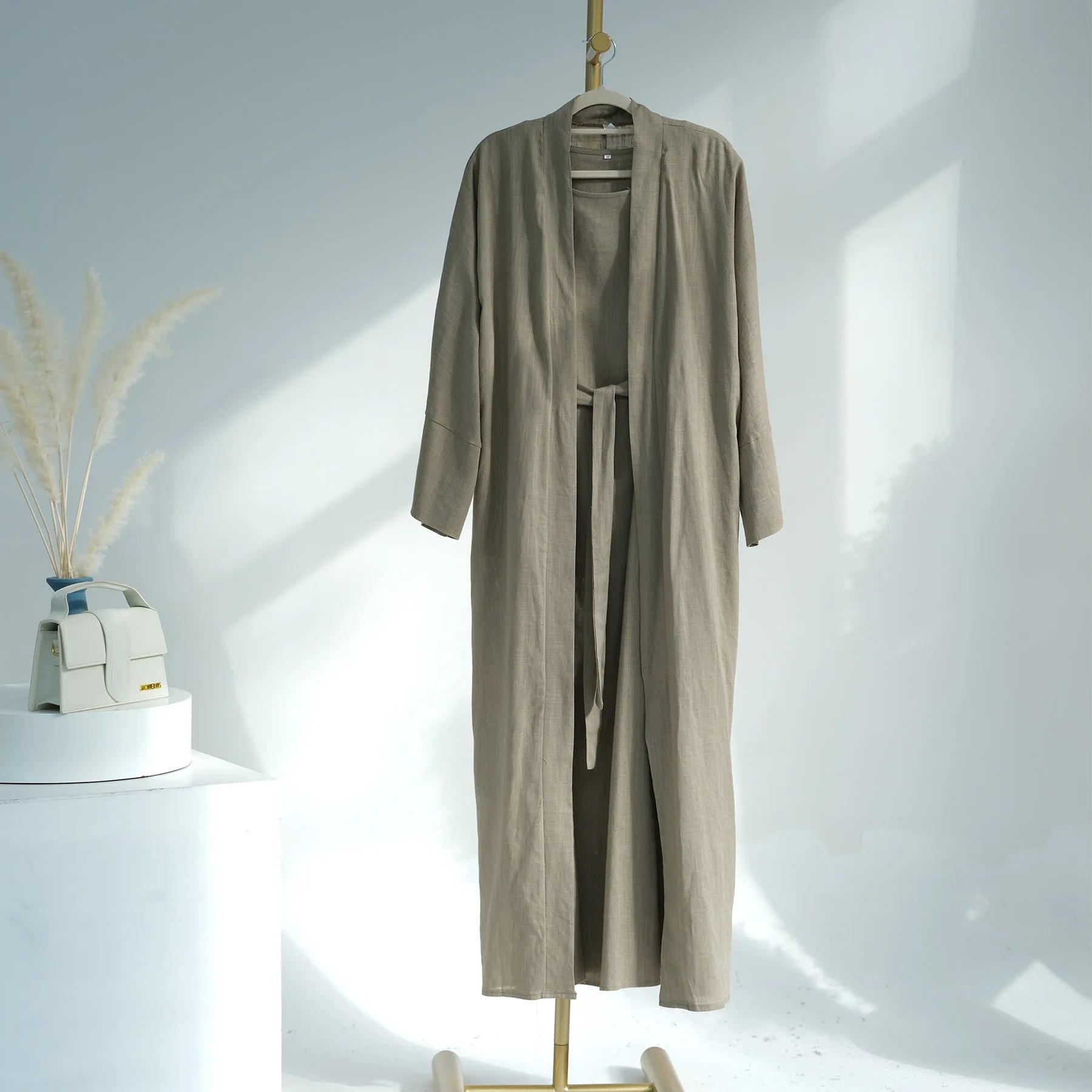 LR732&LR733 AliExpress Dubai Middle East Turkish solid color cotton and linen cardigan robe