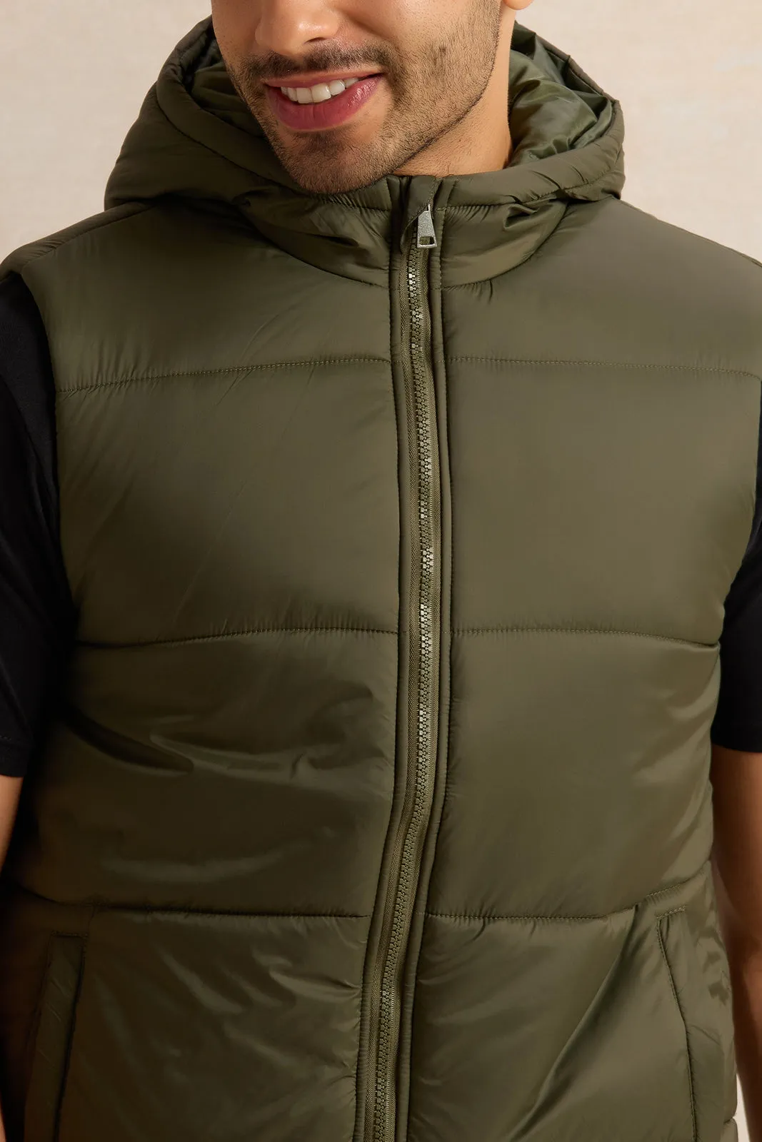 Men Olive Sleeveless Puffer Jacket