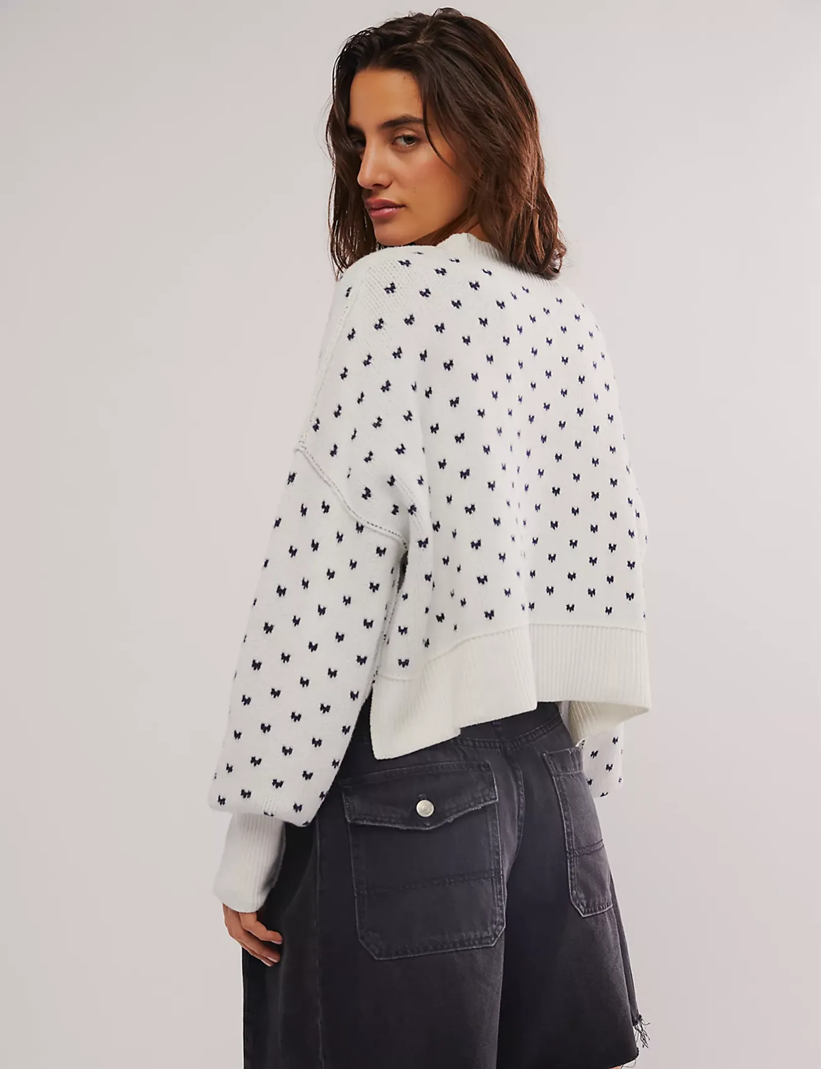 Pattern Easy Street Cropped Pullover, White/Navy Combo