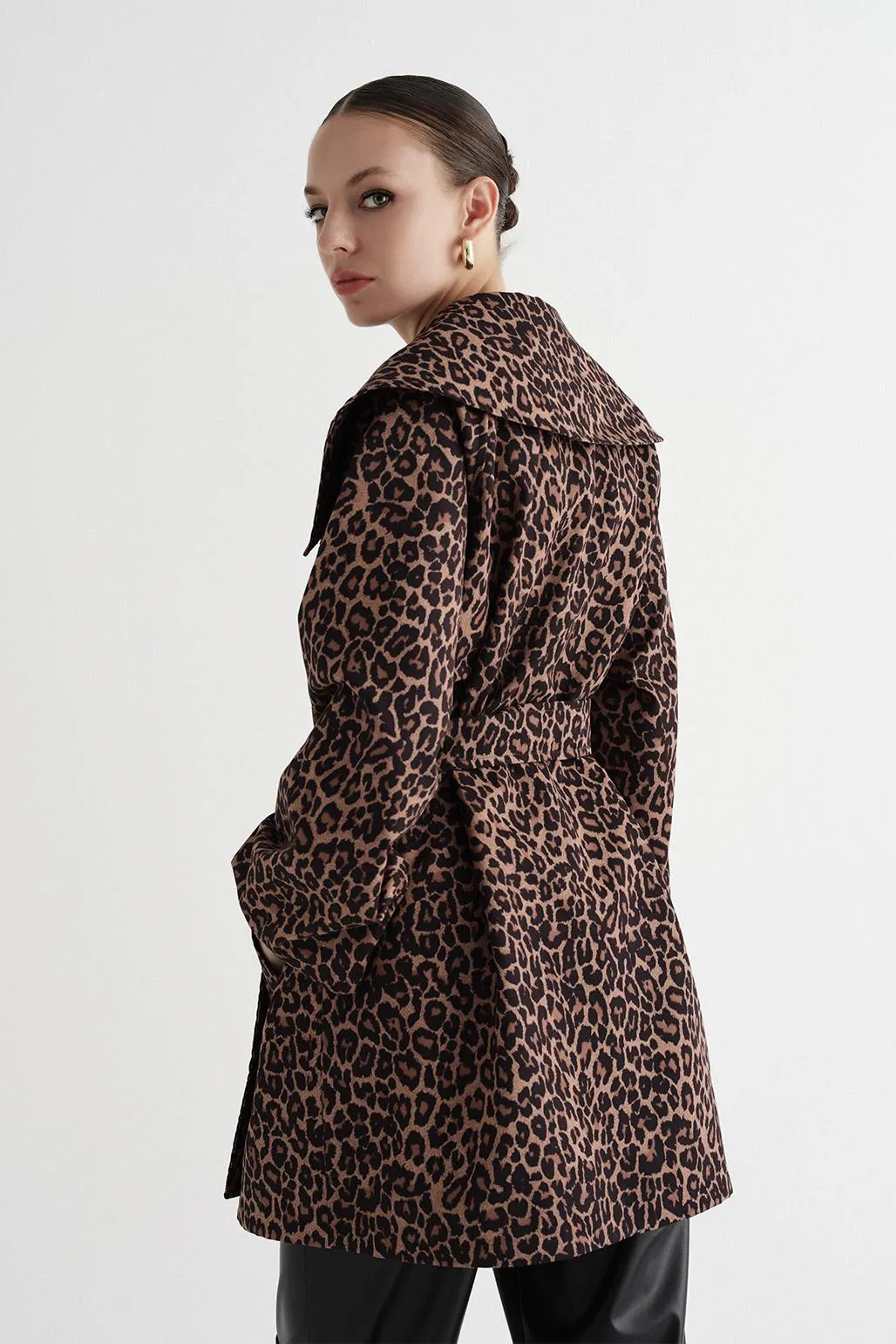 Premium Wide Collar Trench Coat Leopard